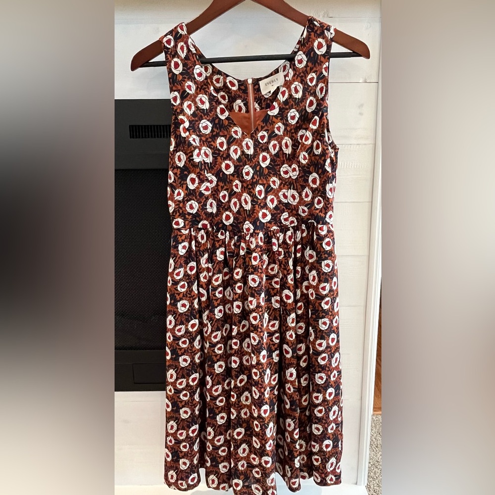 Anthropology Everly floral dress navy orange sleeveless size small. 1309